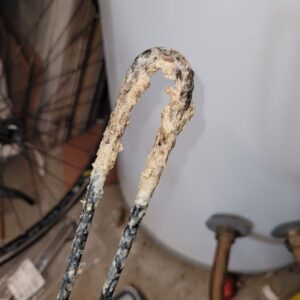 Removal of a faulty immersion heater3